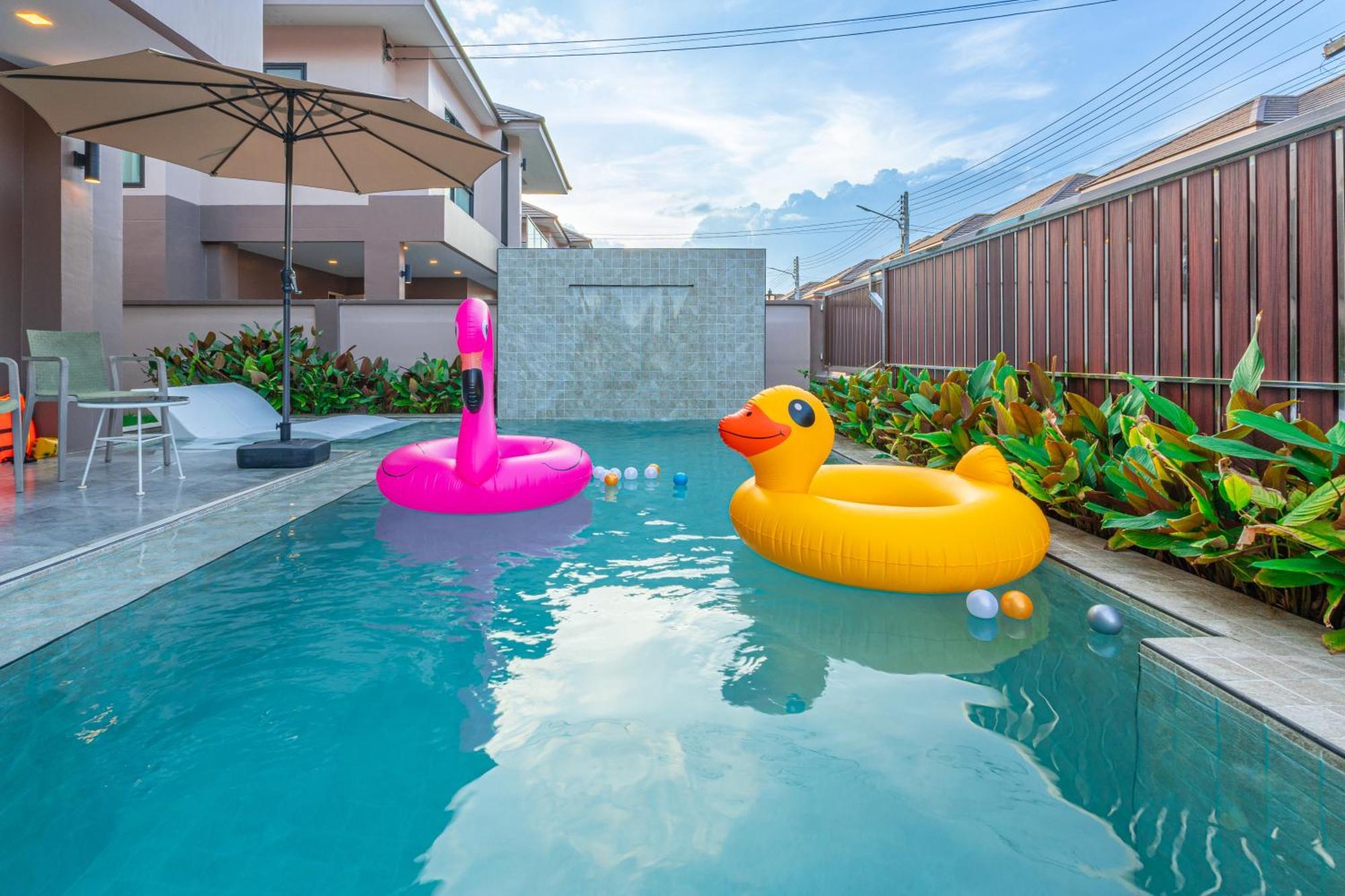 Southern Peak Pool Villa Huay Yai Pattaya Ban Huai Yai Exterior photo